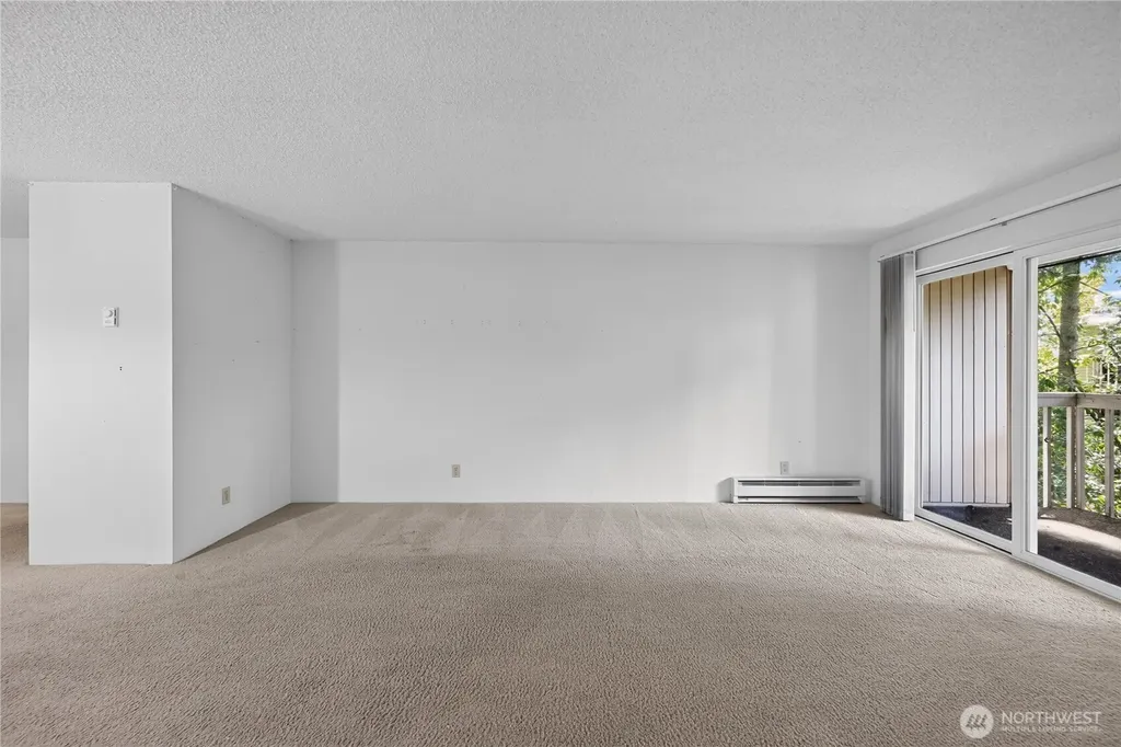 14527 NE 40th Street Bellevue WA 98007
