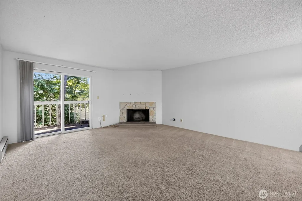 14527 NE 40th Street Bellevue WA 98007