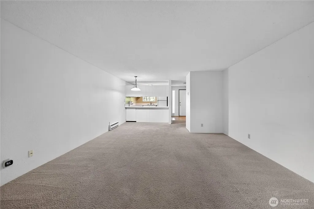 14527 NE 40th Street Bellevue WA 98007