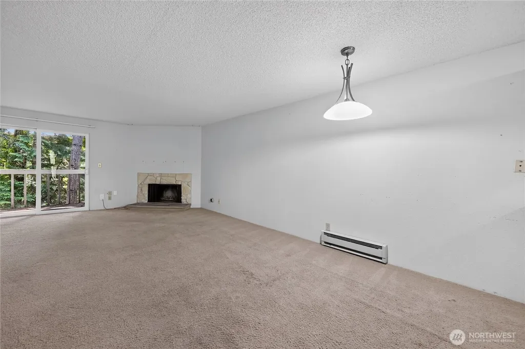 14527 NE 40th Street Bellevue WA 98007