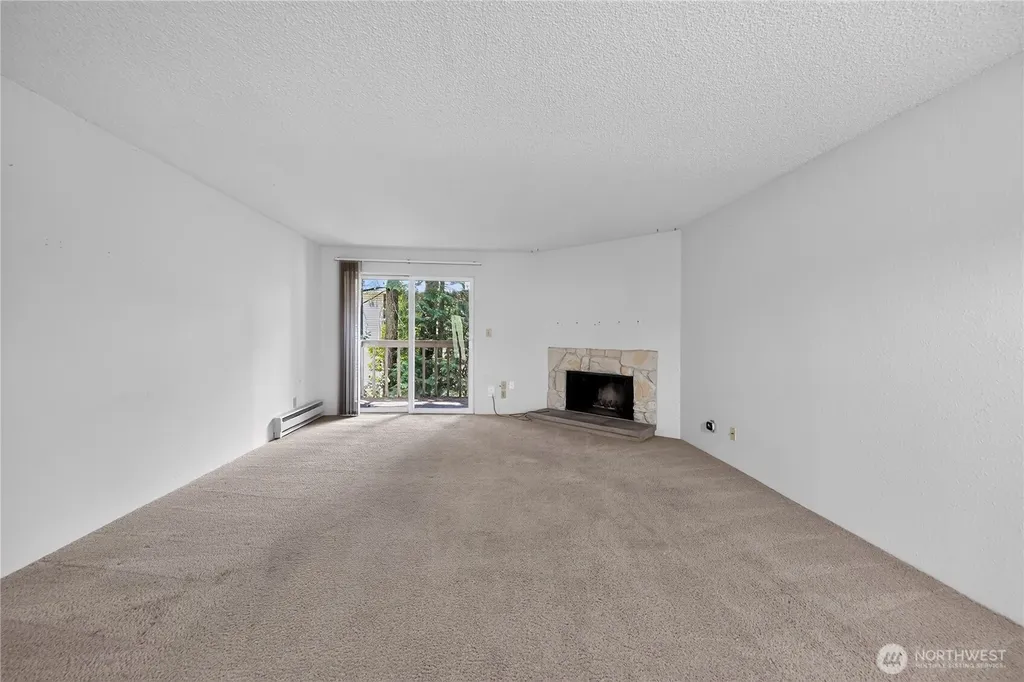 14527 NE 40th Street Bellevue WA 98007