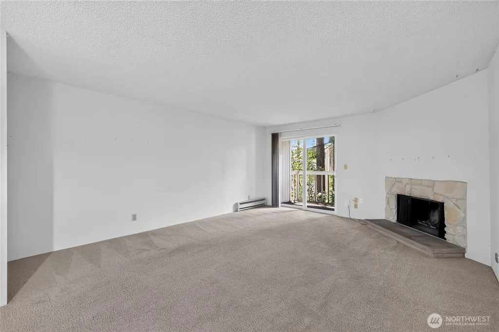 14527 NE 40th Street Bellevue WA 98007