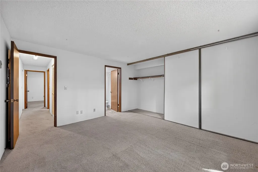 14527 NE 40th Street Bellevue WA 98007