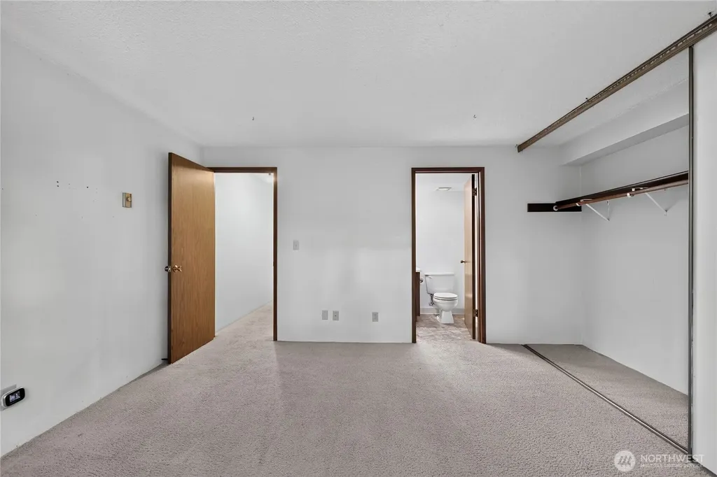 14527 NE 40th Street Bellevue WA 98007