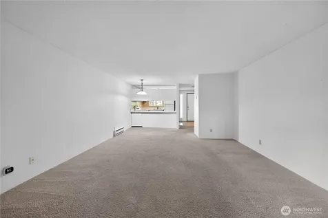 14527 NE 40th Street Bellevue WA 98007