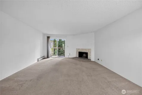 14527 NE 40th Street Bellevue WA 98007