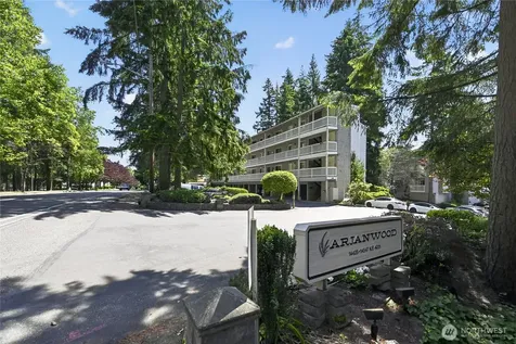 14527 NE 40th Street Bellevue WA 98007