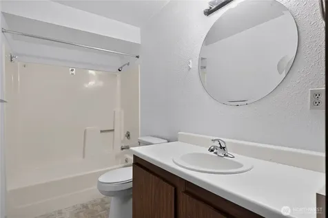 14527 NE 40th Street Bellevue WA 98007