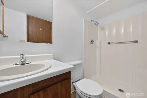 14527 NE 40th Street Bellevue WA 98007
