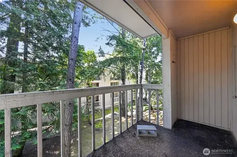 14527 NE 40th Street Bellevue WA 98007