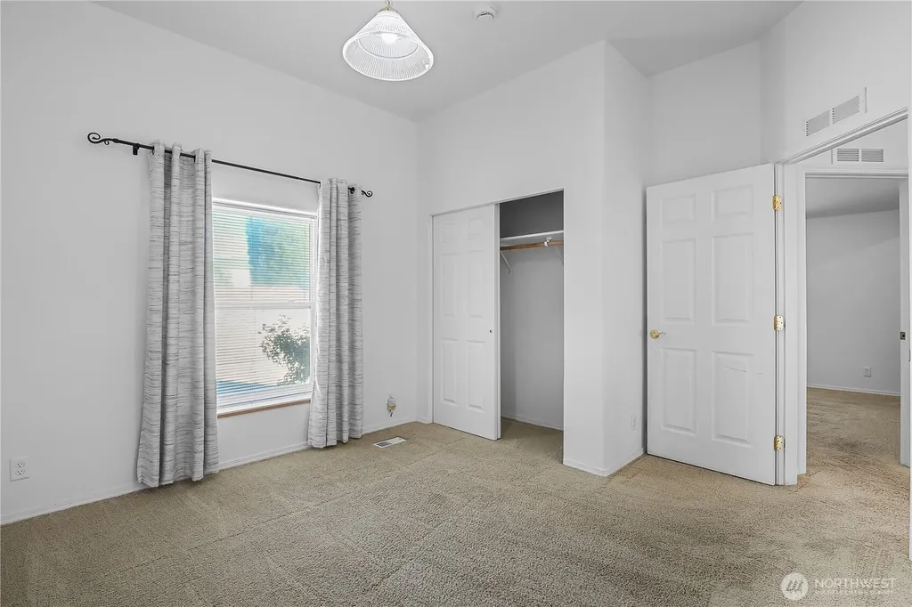 7012 Plaza Street SE Othello WA 99344