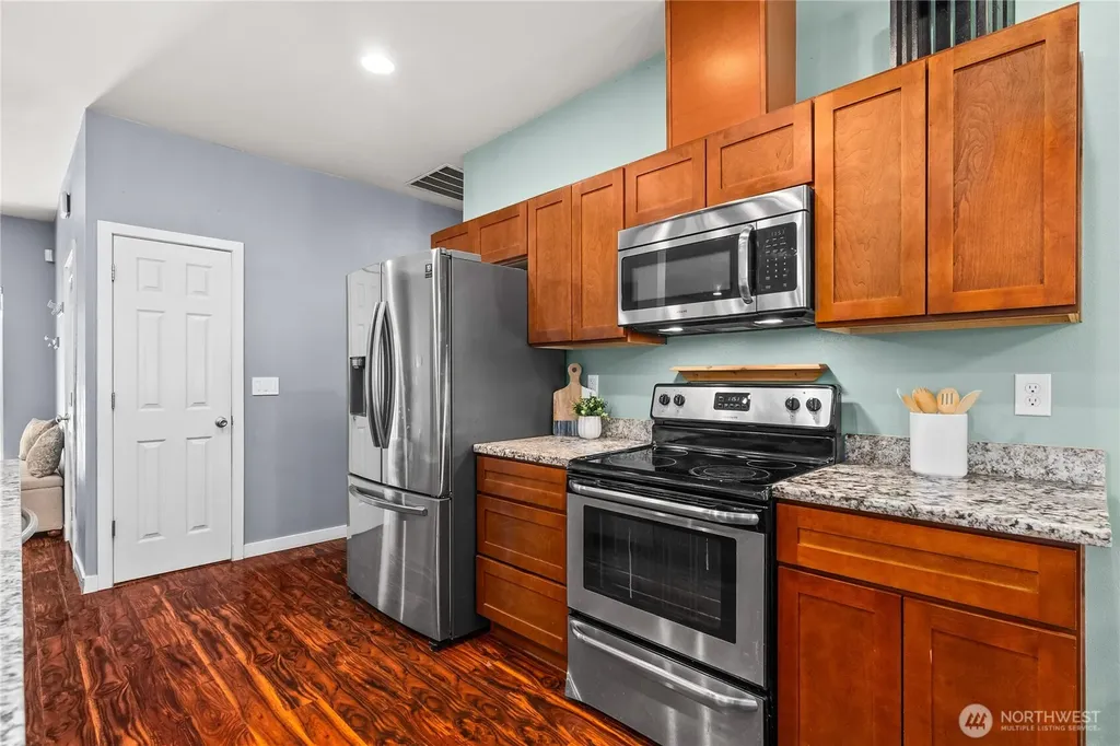 7805 300th Street Ct S Roy WA 98580