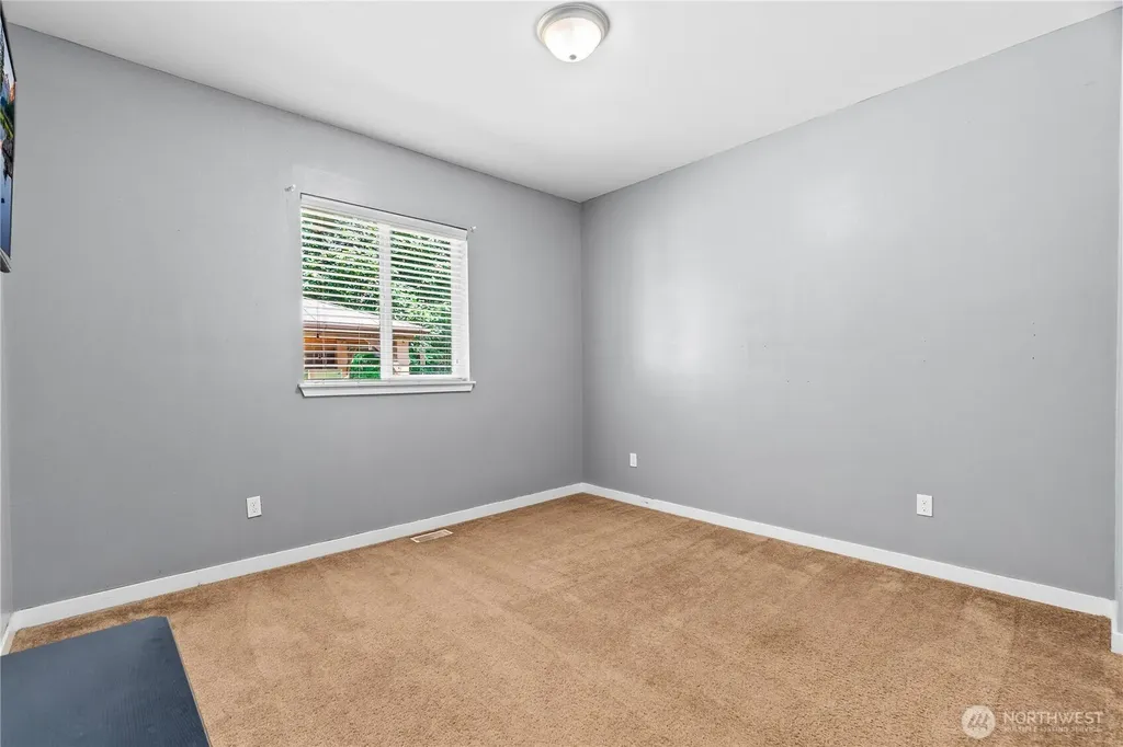 7805 300th Street Ct S Roy WA 98580