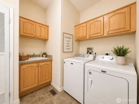 27302 217th Place SE Maple Valley WA 98038