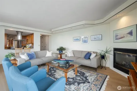 6533 Seaview Avenue NW Seattle WA 98117
