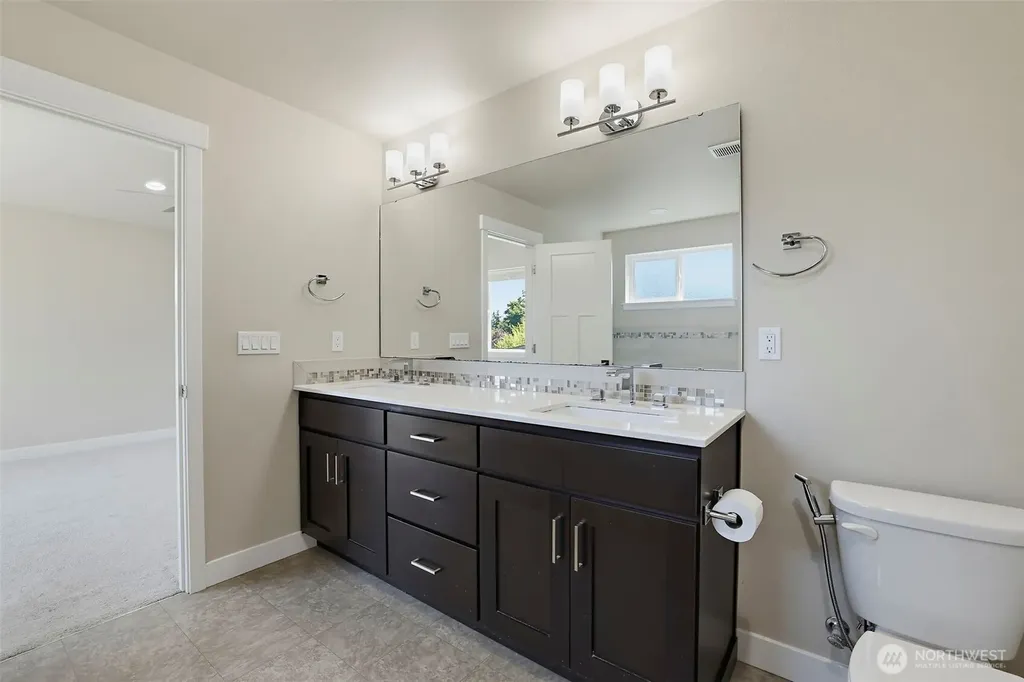 1312 170th Place SW Lynnwood WA 98037