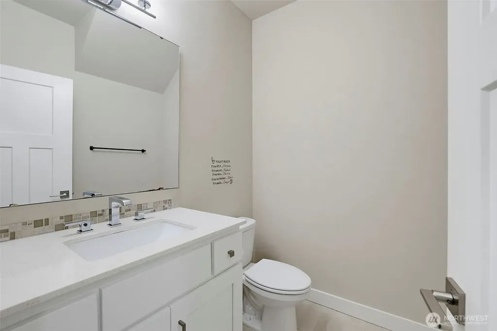 1312 170th Place SW Lynnwood WA 98037