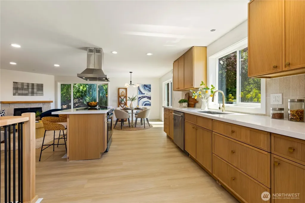 5134 S Wallace Street Seattle WA 98178