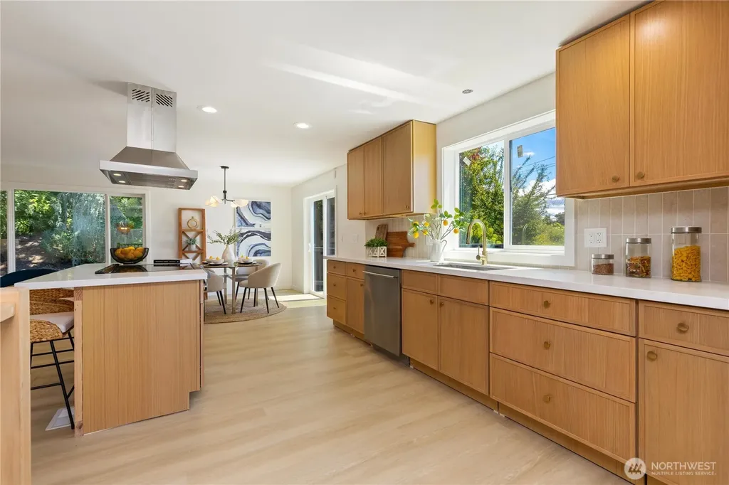 5134 S Wallace Street Seattle WA 98178