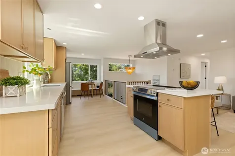 5134 S Wallace Street Seattle WA 98178