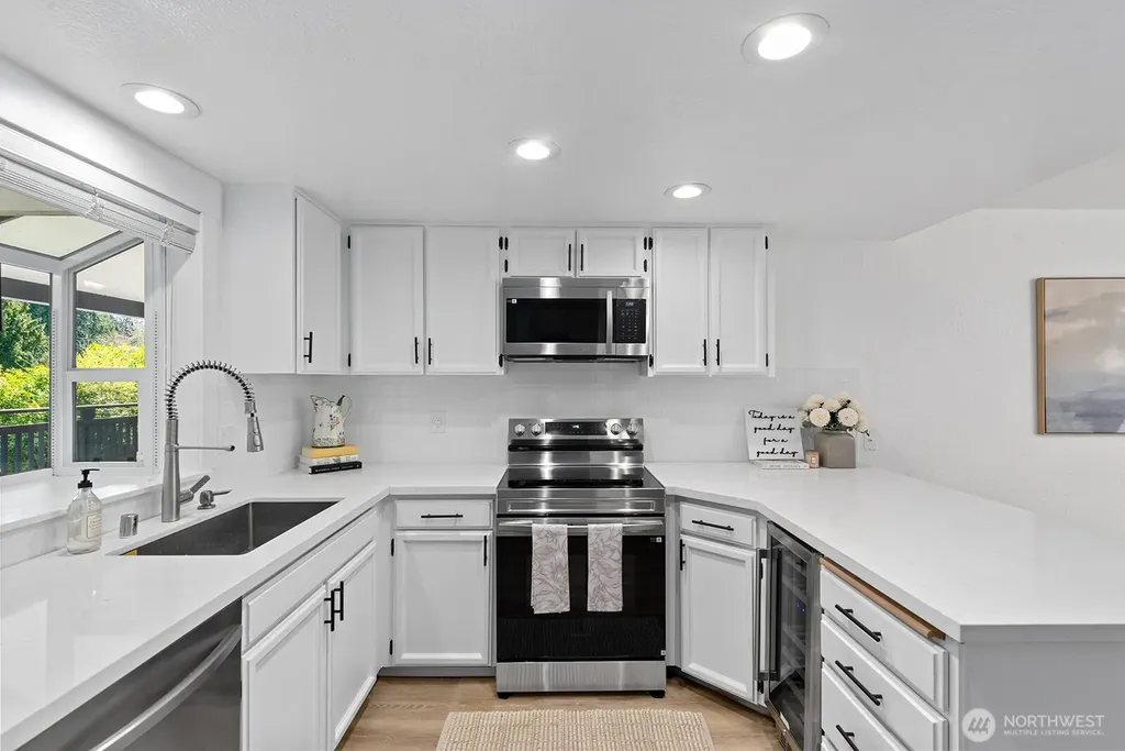 12303 SE 60th Street Bellevue WA 98006