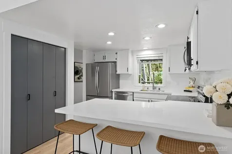 12303 SE 60th Street Bellevue WA 98006