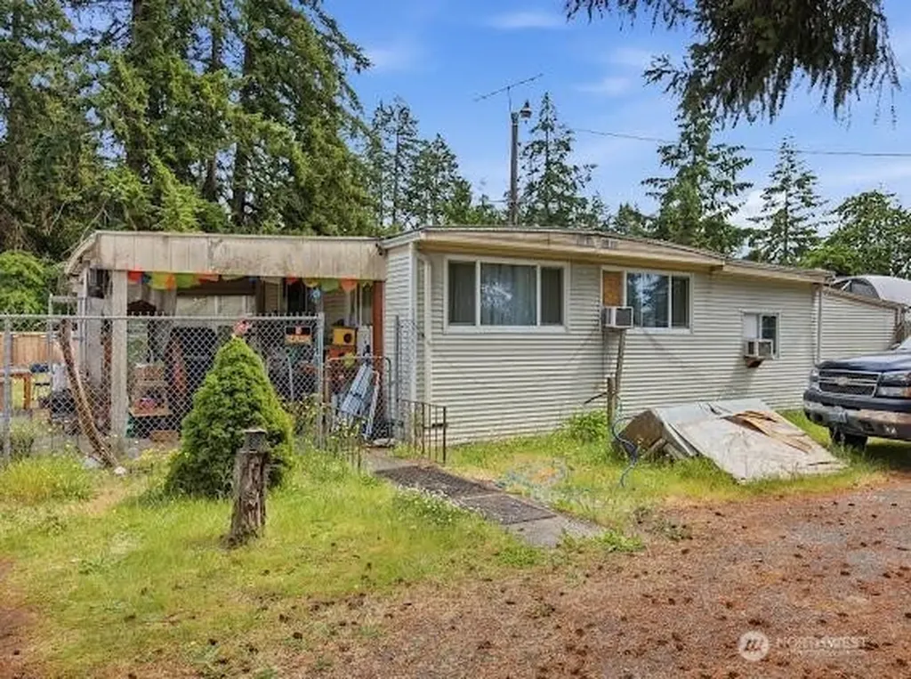 20913 Wright Road E Spanaway WA 98387