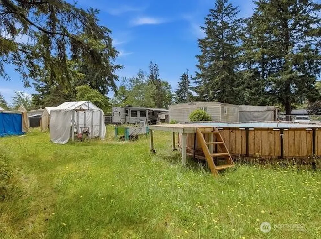 20913 Wright Road E Spanaway WA 98387