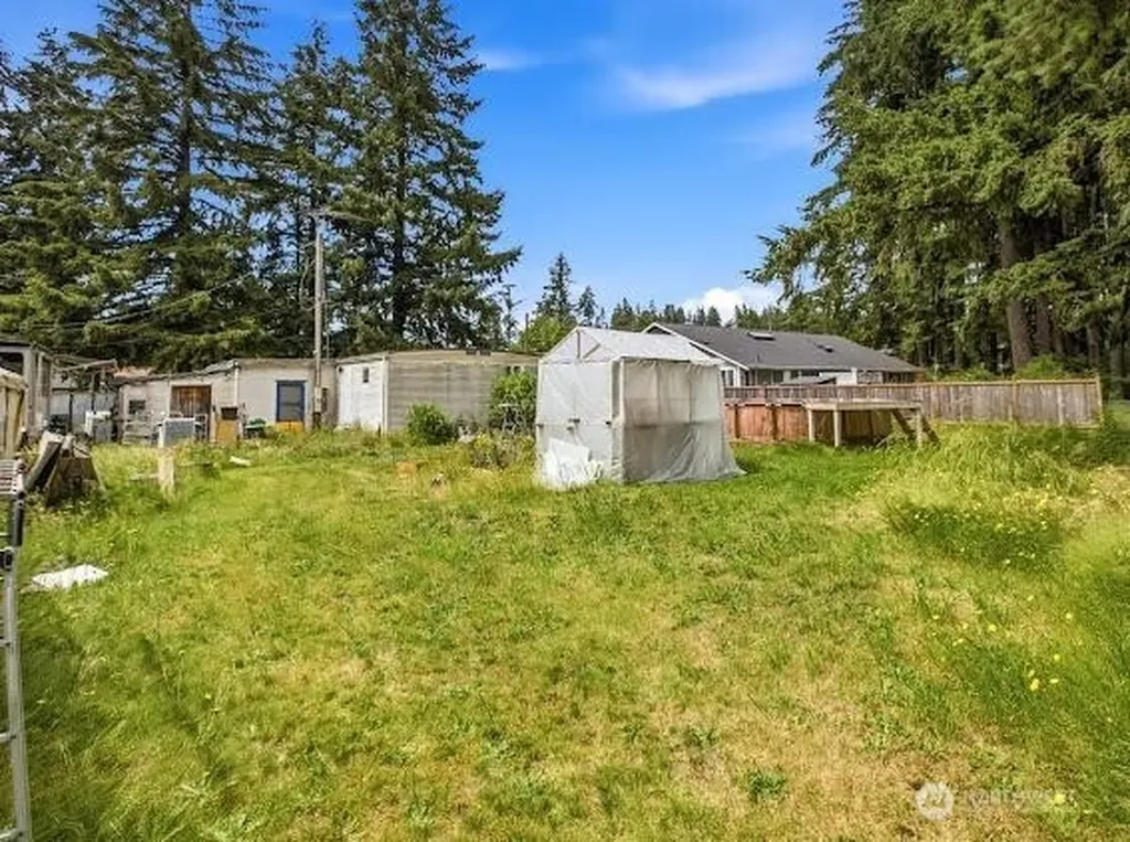 20913 Wright Road E Spanaway WA 98387