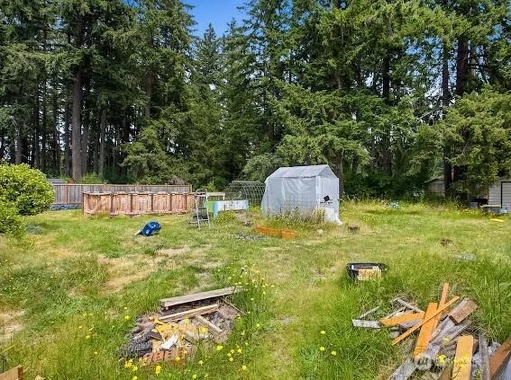 20913 Wright Road E Spanaway WA 98387