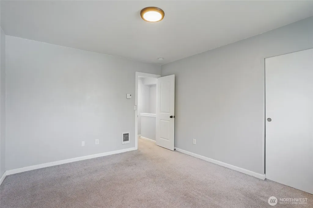 11425 A Street S Tacoma WA 98444
