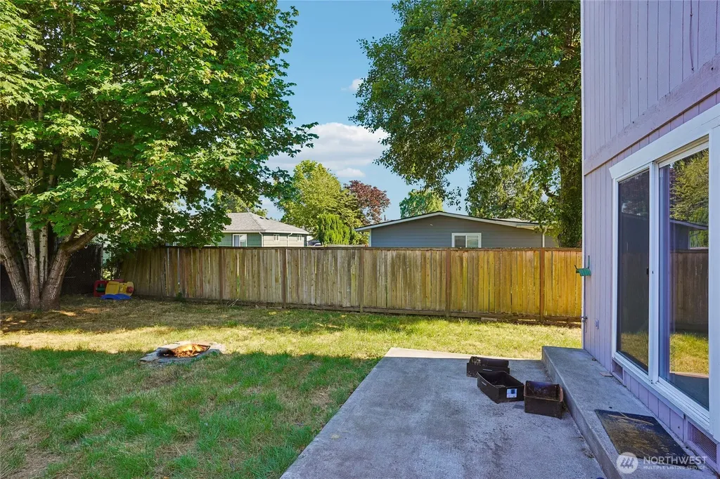 11425 A Street S Tacoma WA 98444