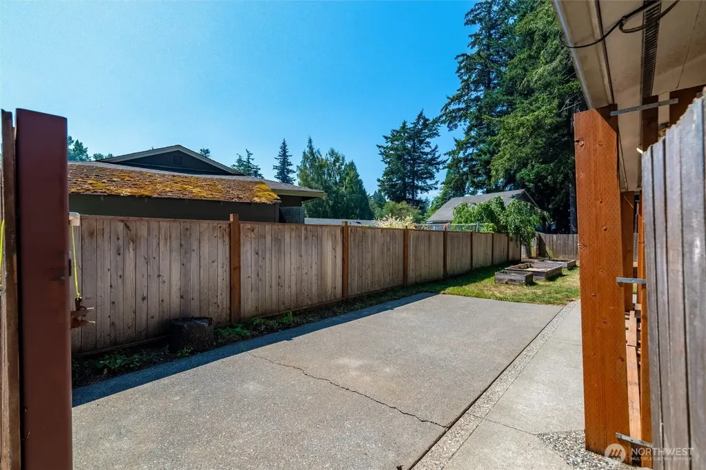 5643 Chestnut Court Ferndale WA 98248