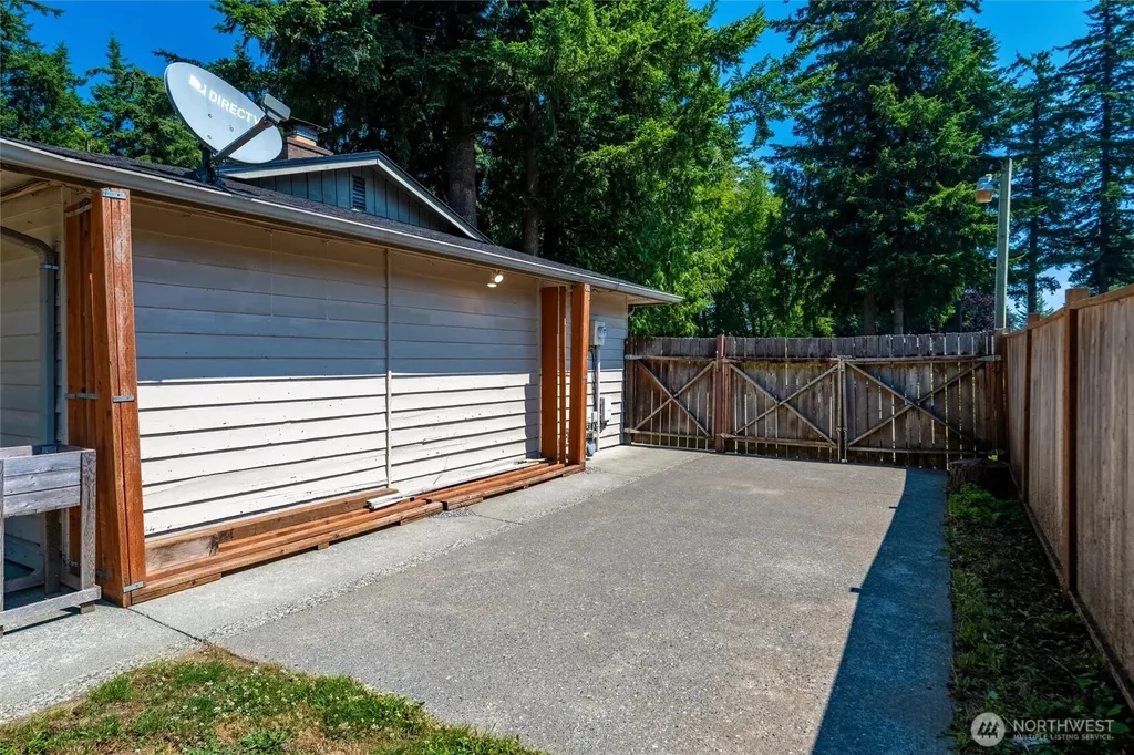 5643 Chestnut Court Ferndale WA 98248
