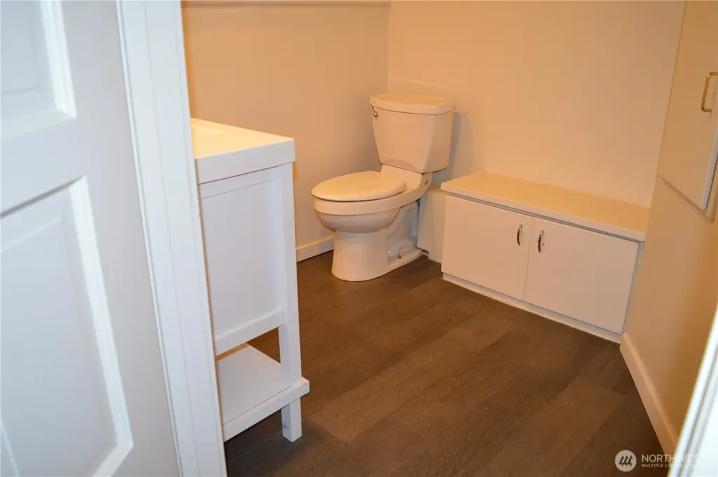 9803 Rainier Avenue S Seattle WA 98118