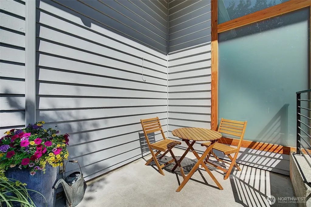 322 NW 200th Street Shoreline WA 98177
