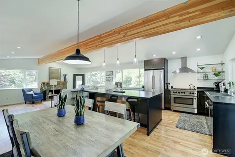 322 NW 200th Street Shoreline WA 98177
