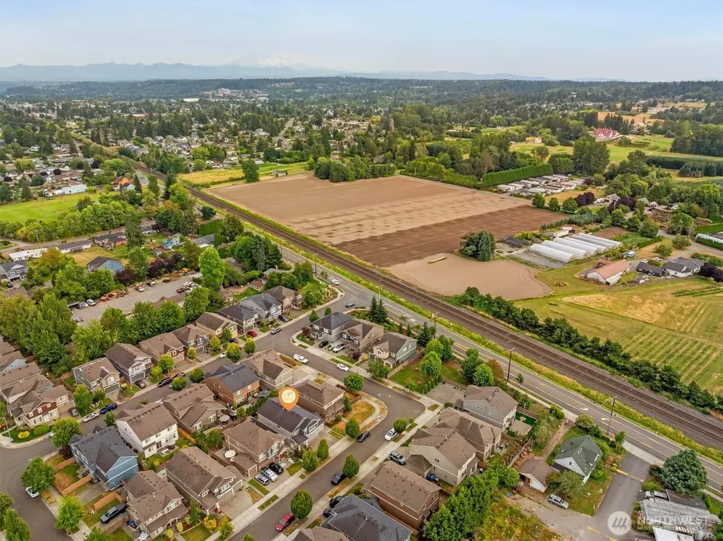 1009 29th Street NW Puyallup WA 98371