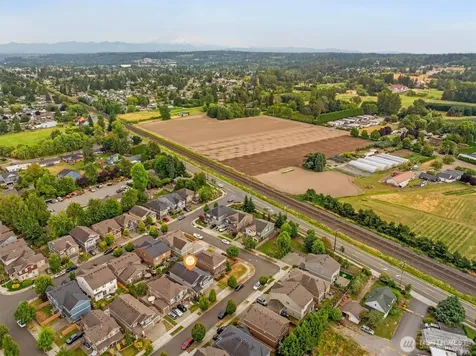 1009 29th Street NW Puyallup WA 98371