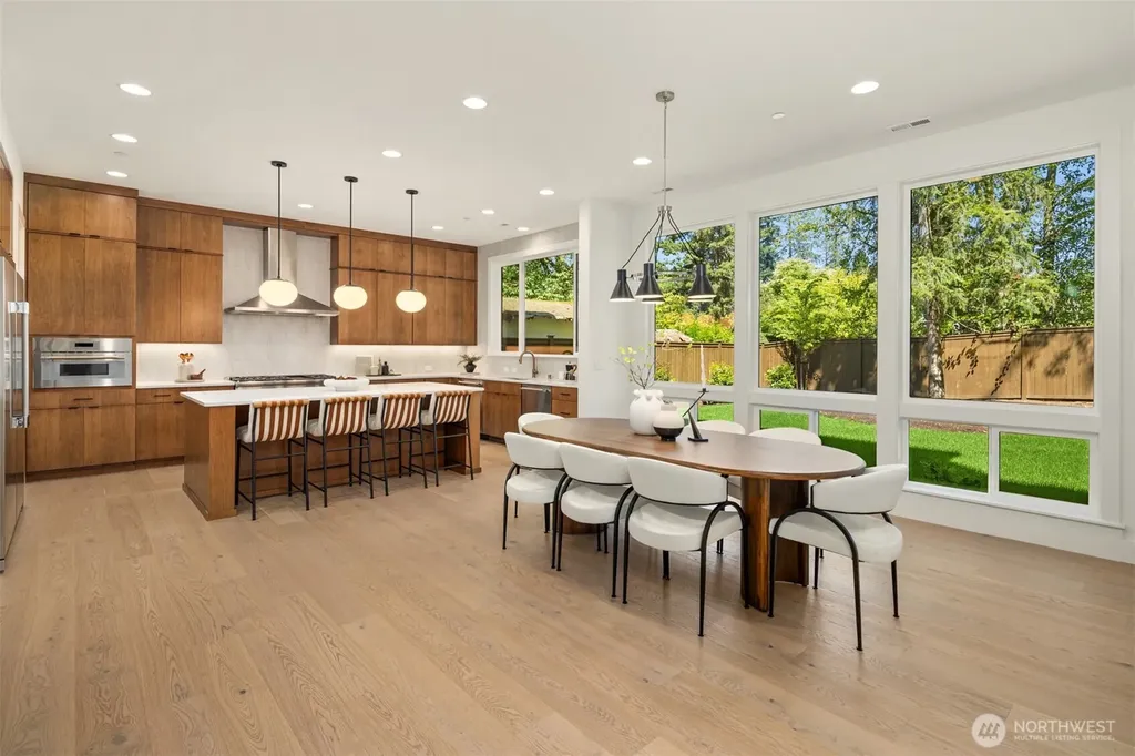 13418 NE 100th Street Kirkland WA 98033