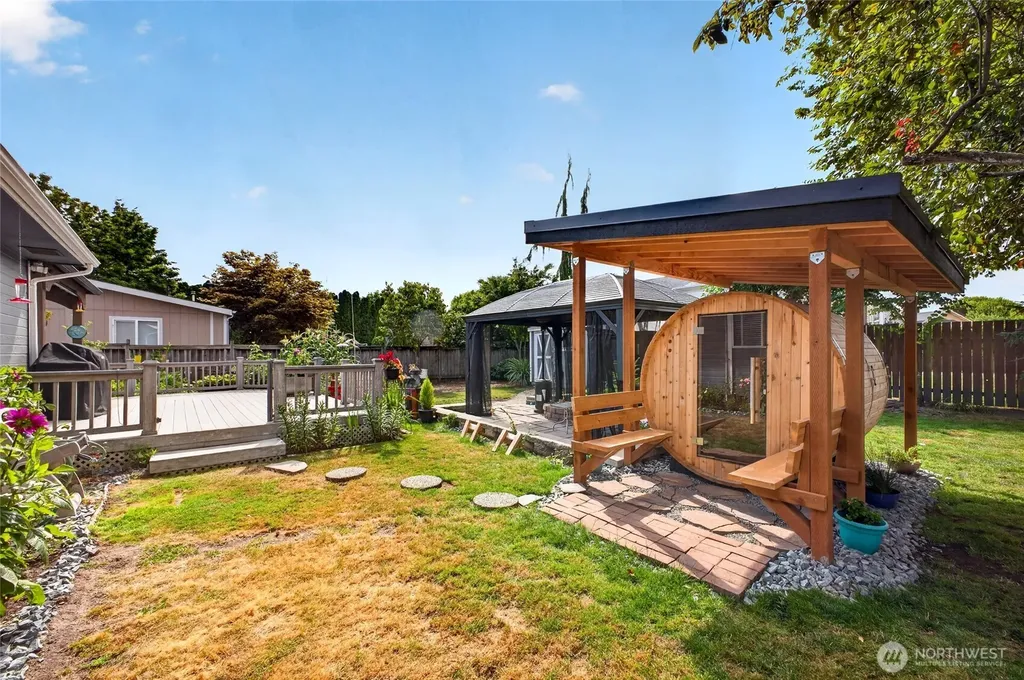 326 4th Avenue SE Pacific WA 98047