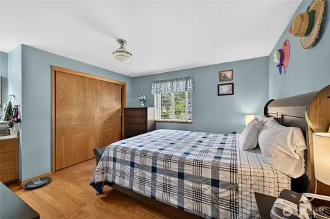 326 4th Avenue SE Pacific WA 98047