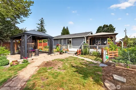 326 4th Avenue SE Pacific WA 98047