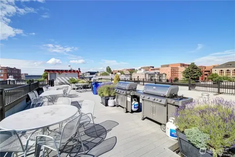1620 Belmont Avenue Seattle WA 98122