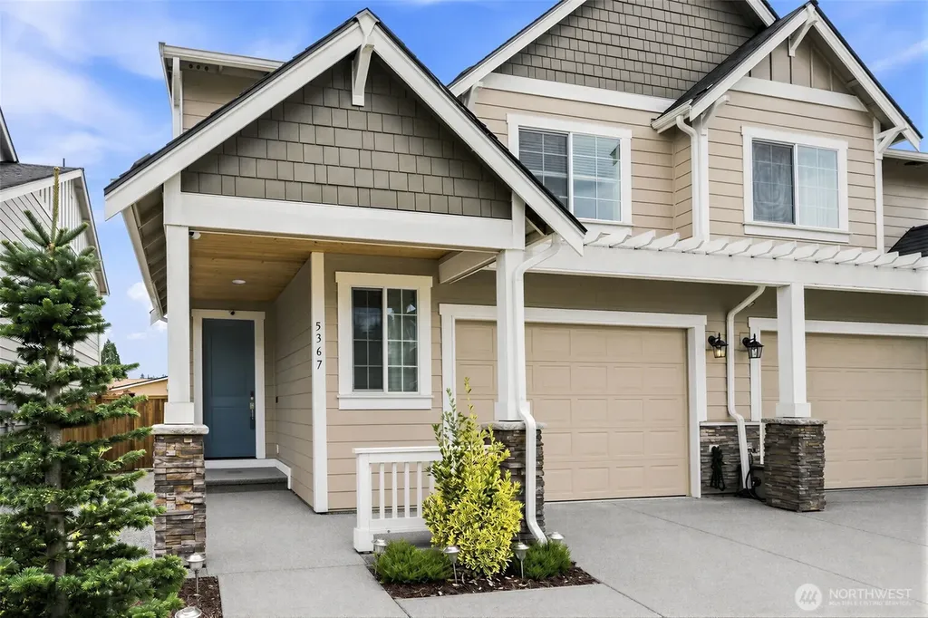 5367 50th Loop SE Lacey WA 98503