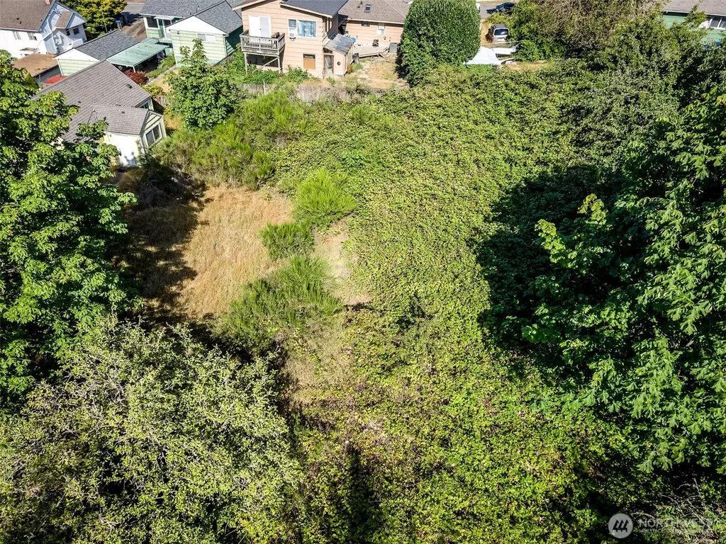 624 Dora Avenue Bremerton WA 98312