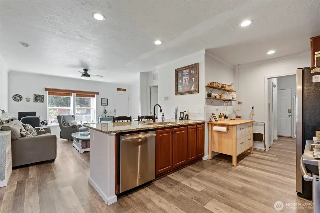 102 N Diamond Street Centralia WA 98531