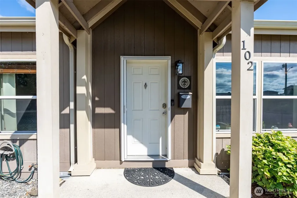 102 N Diamond Street Centralia WA 98531
