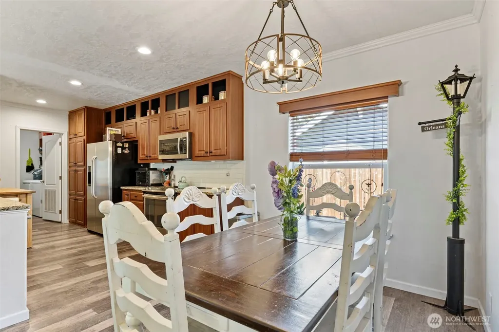 102 N Diamond Street Centralia WA 98531