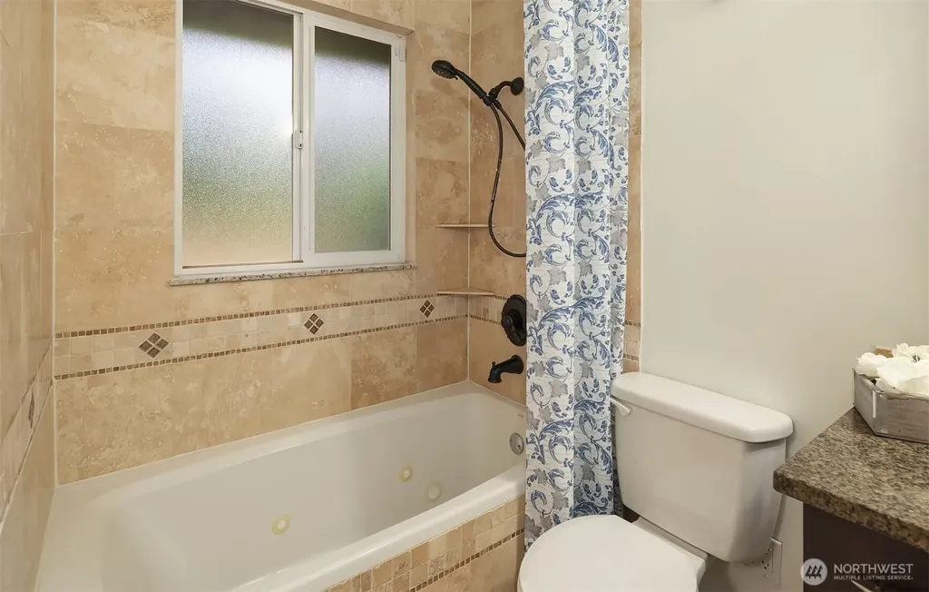 2205 NE 28th Street Renton WA 98056